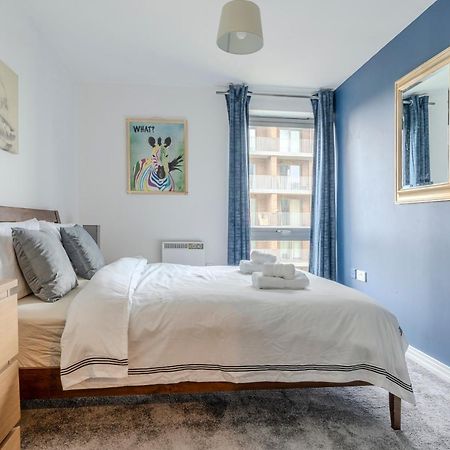 Entire Flat In Ealing Apartment London Luaran gambar