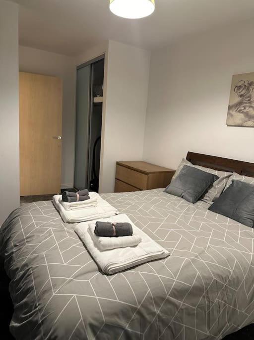 Entire Flat In Ealing Apartment London Luaran gambar
