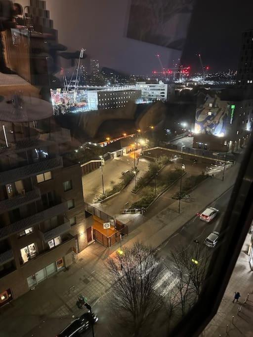 Entire Flat In Ealing Apartment London Luaran gambar